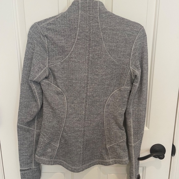 Lululemon Define Jacket size 6 - Picture 2 of 3